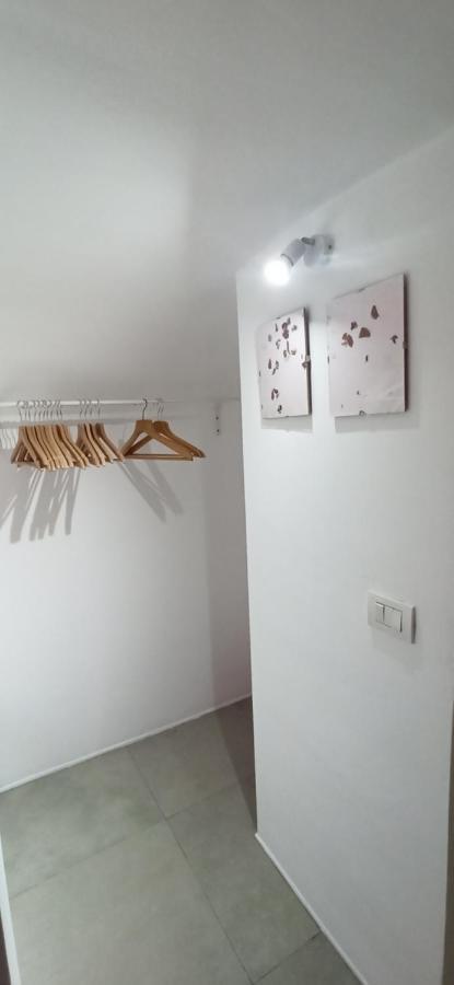 Spaziosa Casa Antica Bari Exterior foto